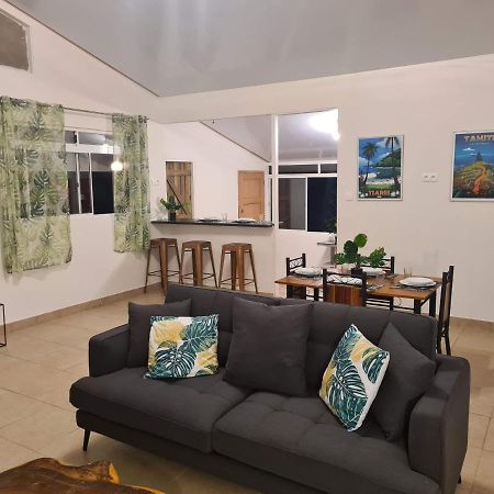 Taharu'U Guest House By The Beach Papara Екстер'єр фото